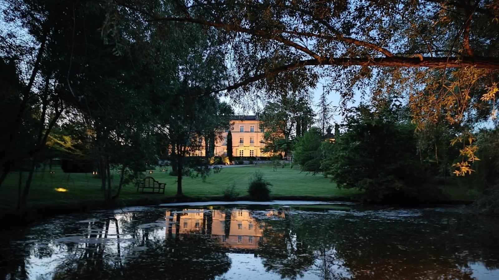 Domaine De La Monestarie - Teritoria Hotel Bernac  Buitenkant foto